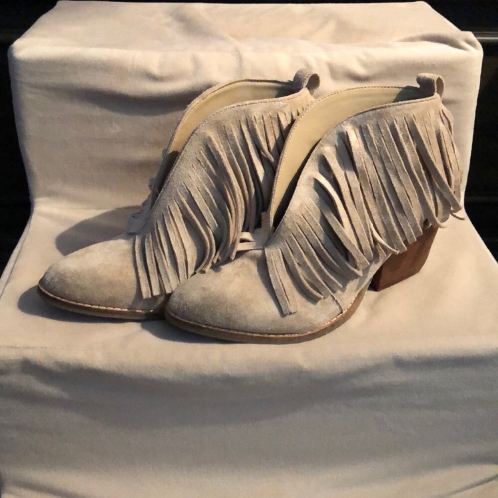 Fringe booties - Coconuts by Matisse